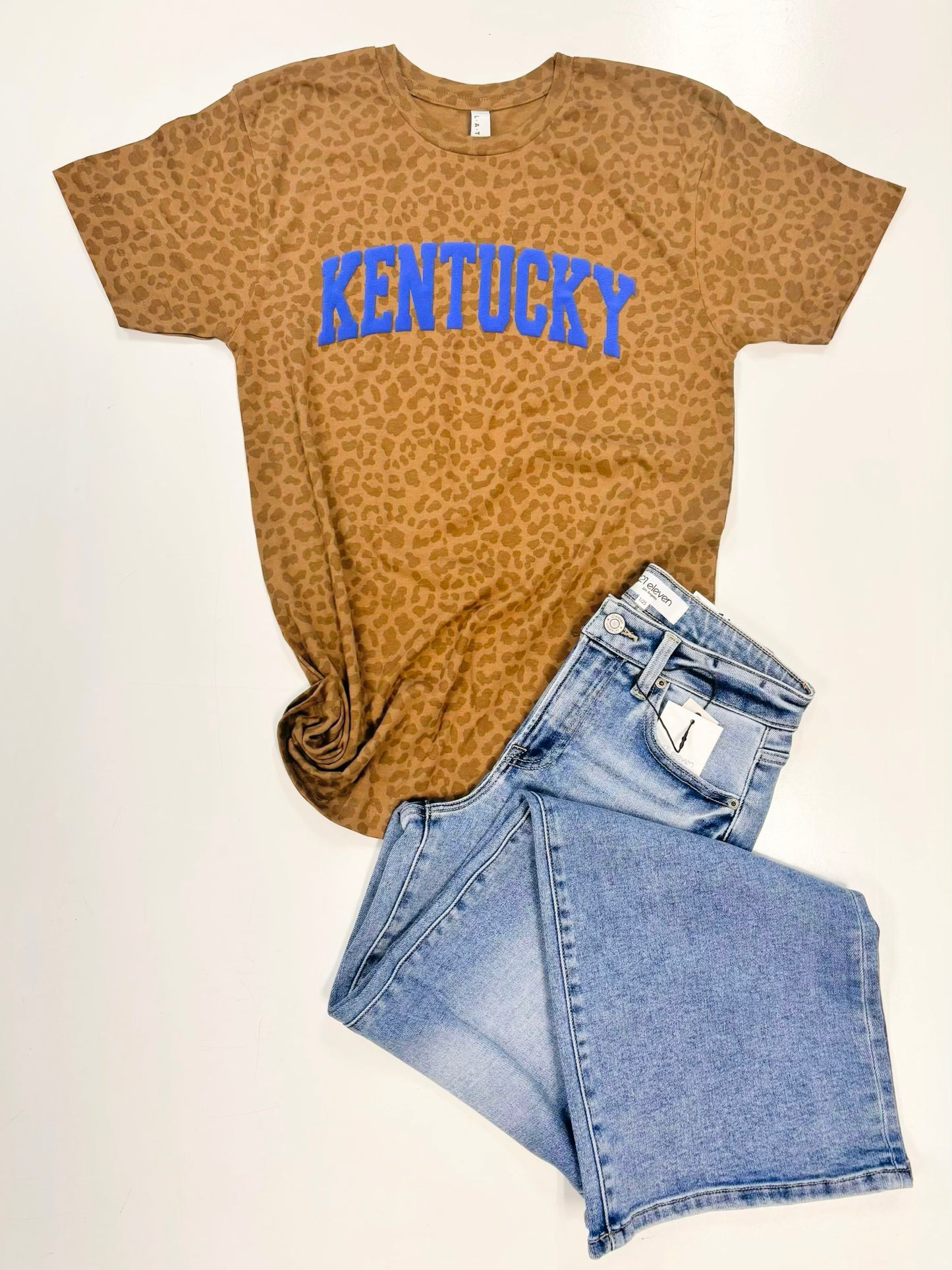 Kentucky Leopard Tee | Brown