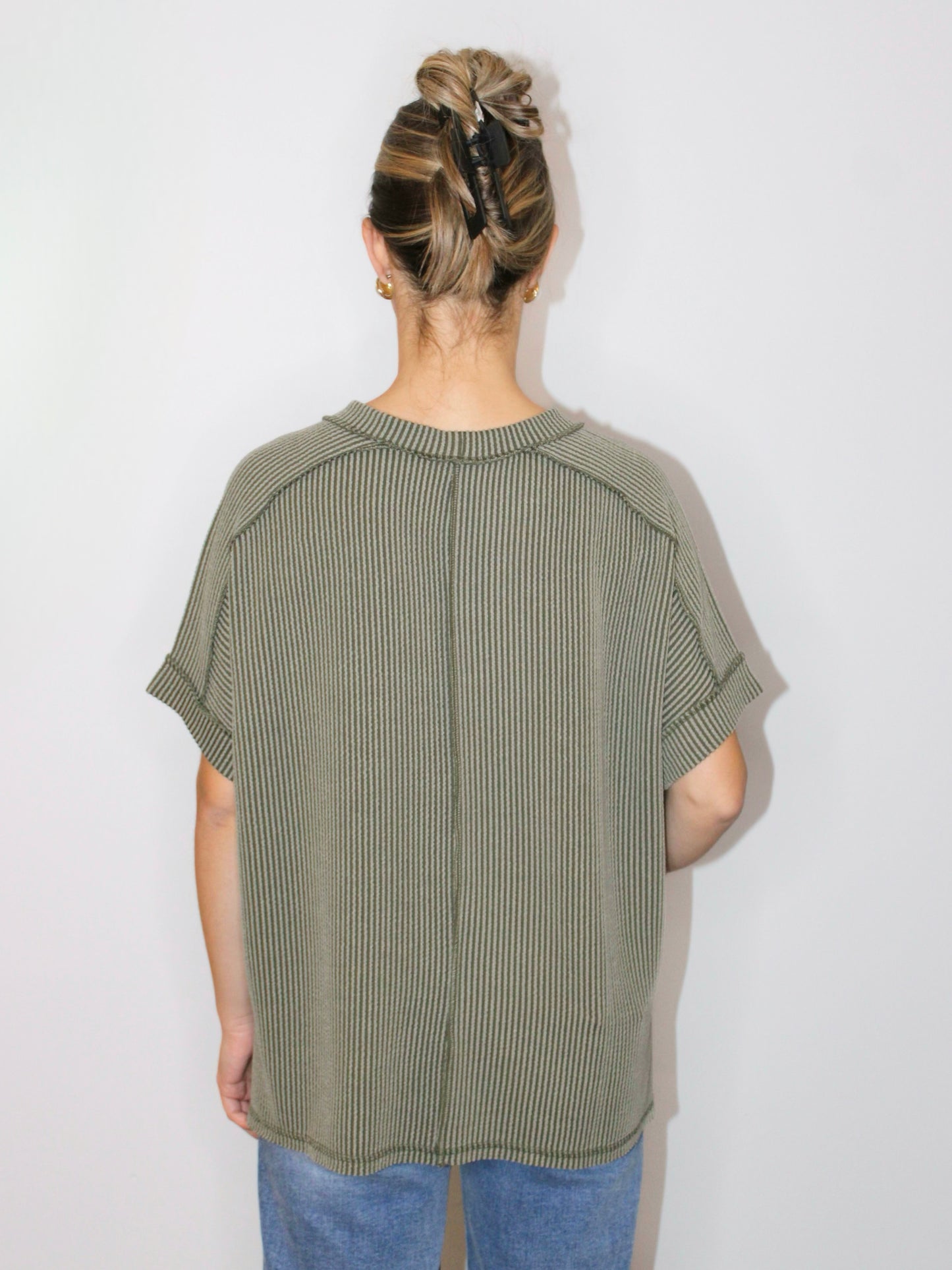 Jessie Ribbed Cuff Sleeve Top | Olive