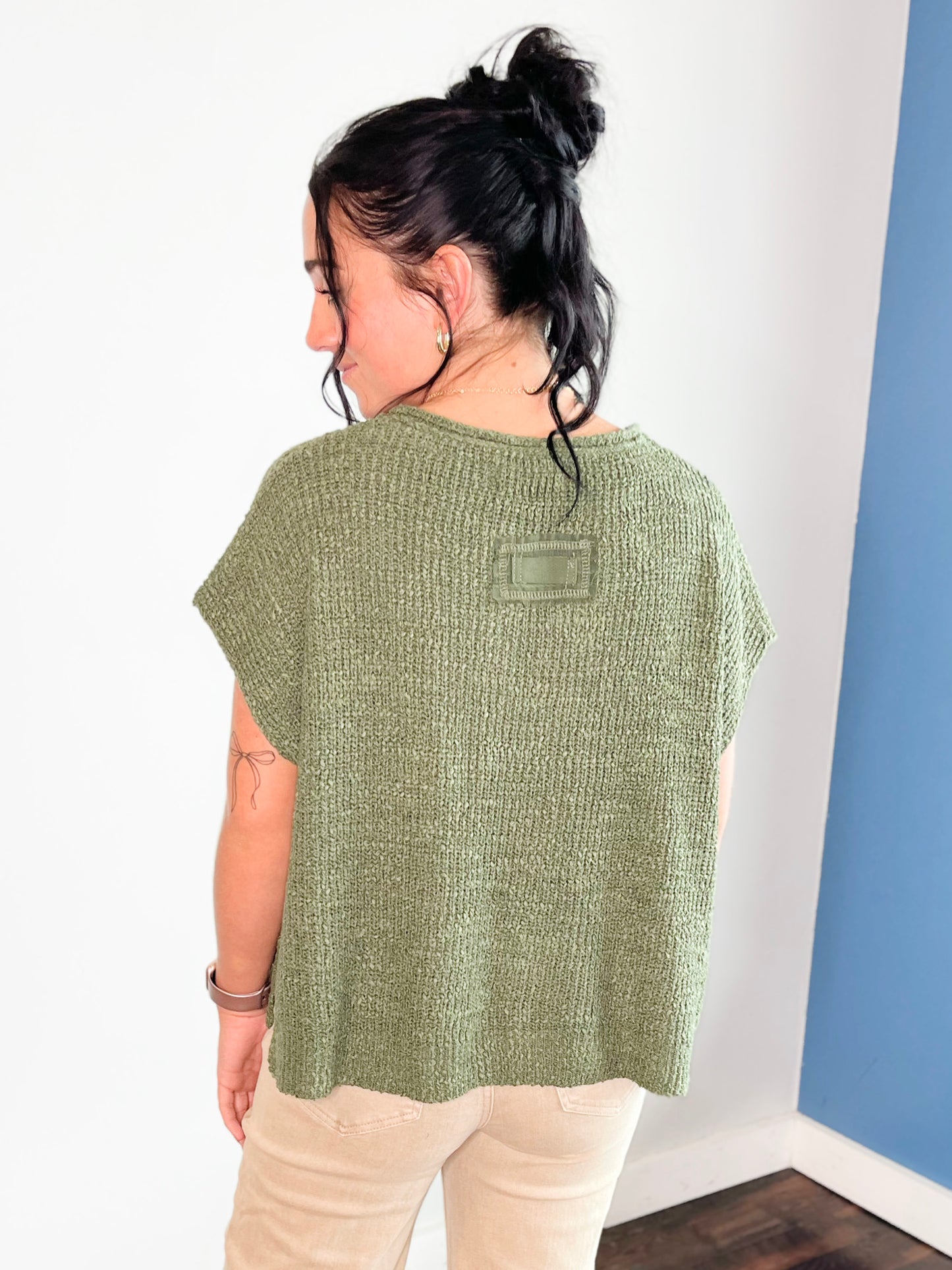 Gracie Split Neck Knit Pullover | Light Olive