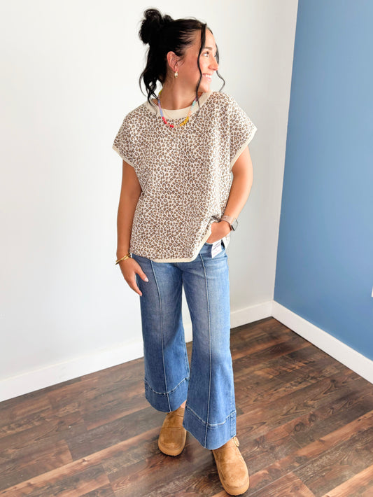 Ellie Leopard Knit Short Sleeve Sweater