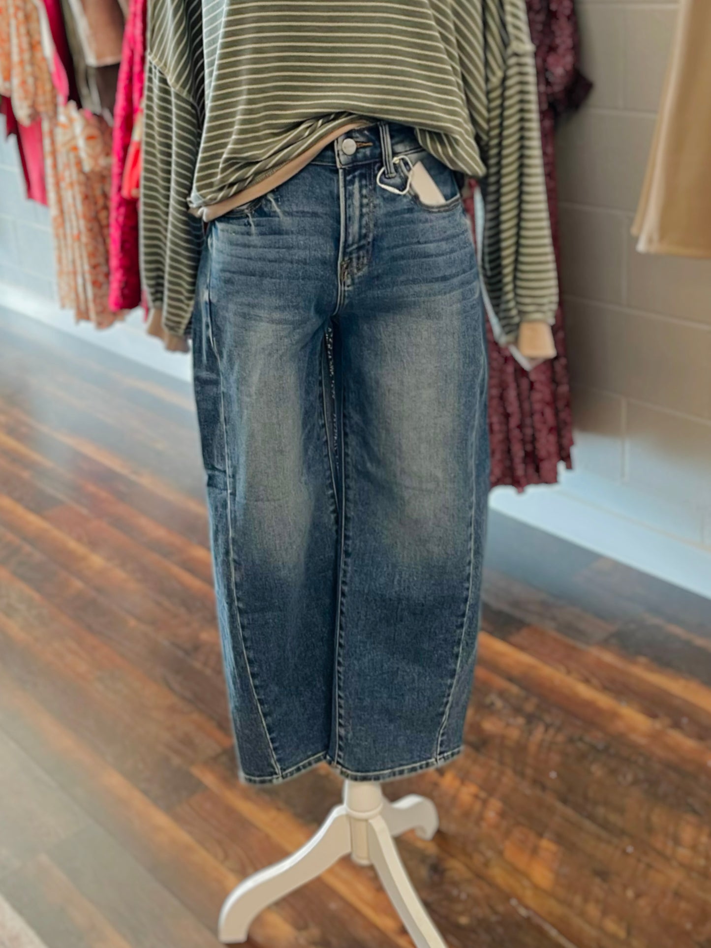 Jamie Adjustable Waist Barrel Leg Risen Jeans