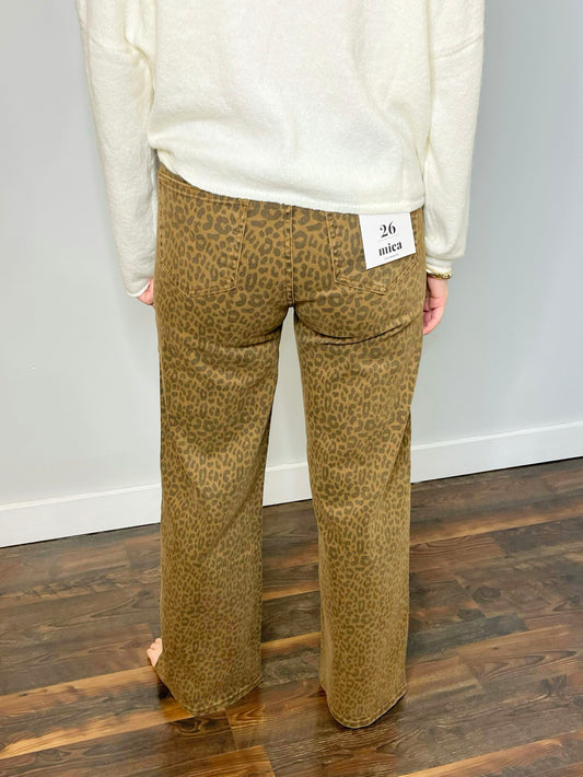 Chanci Wide Leg Leopard Denim Jeans