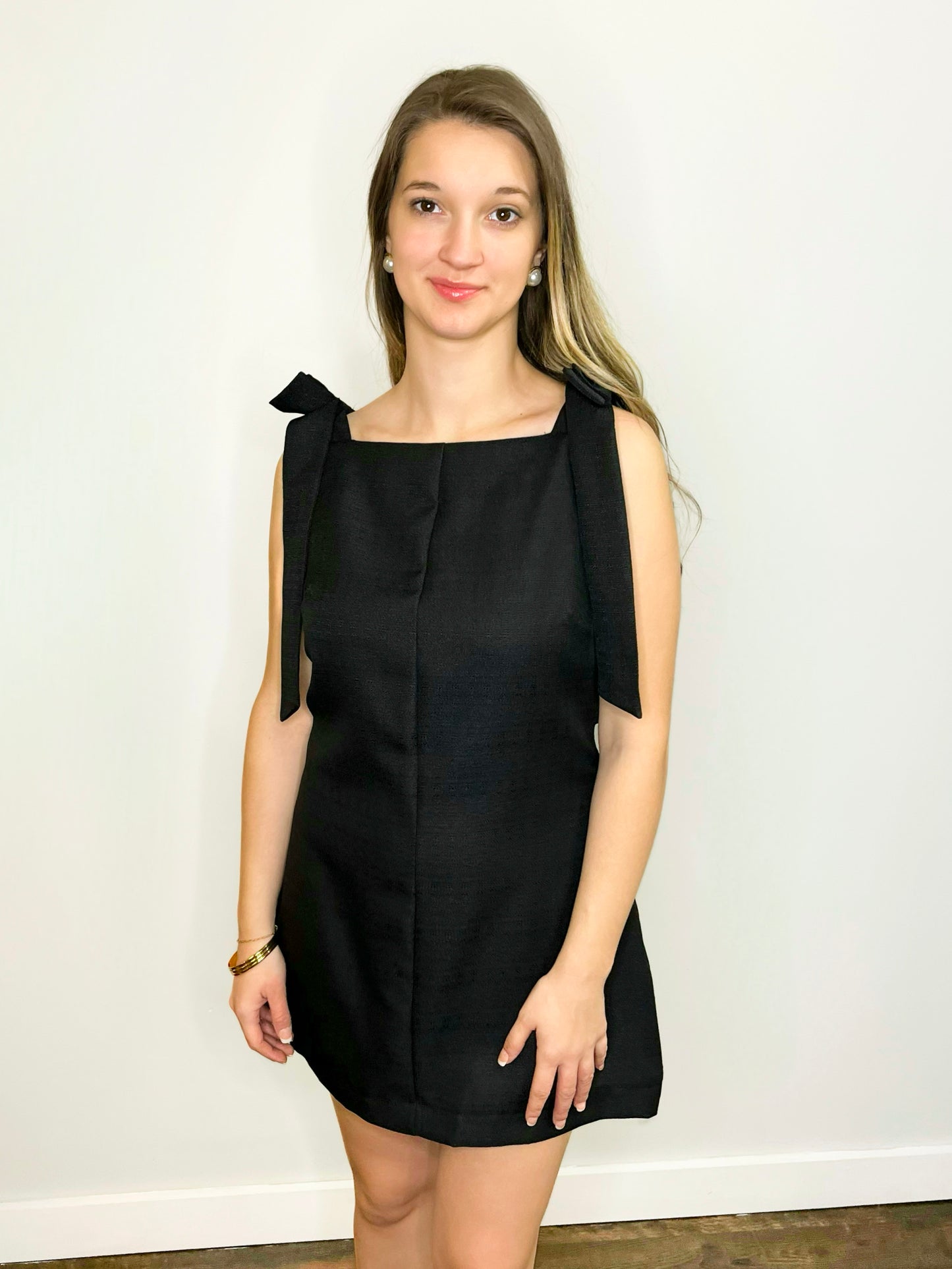 Natalie Bow Detail Sleeve Dress | Black