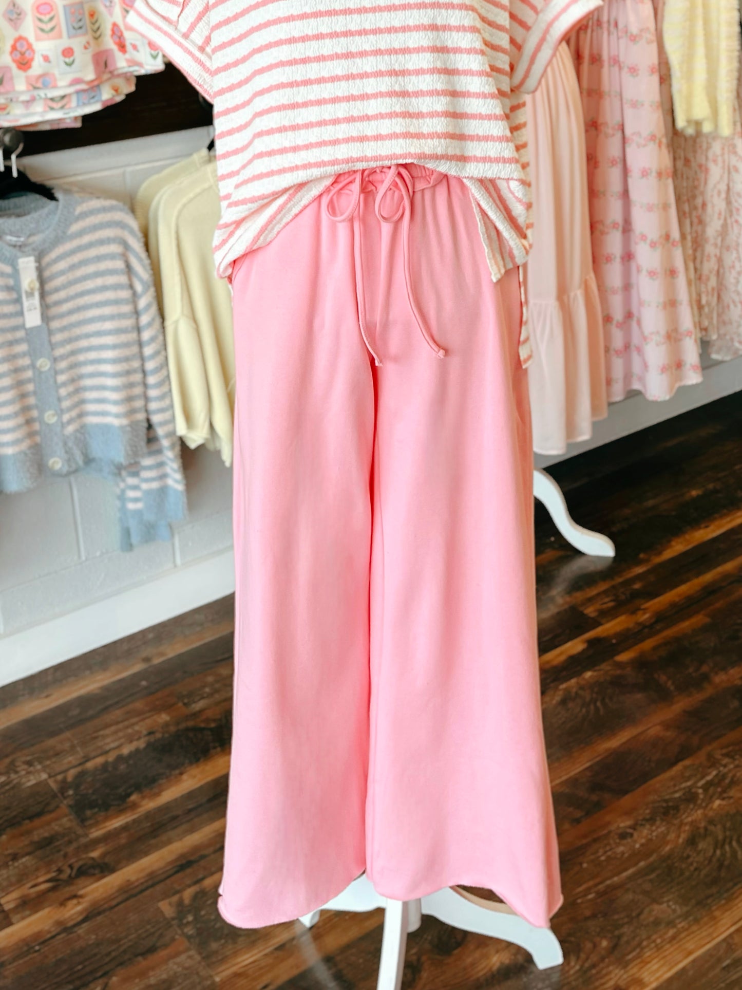 Kara Fleece Exposed Seam Pants | Dark Pink