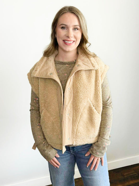 Frankie Sherpa Vest | Beige