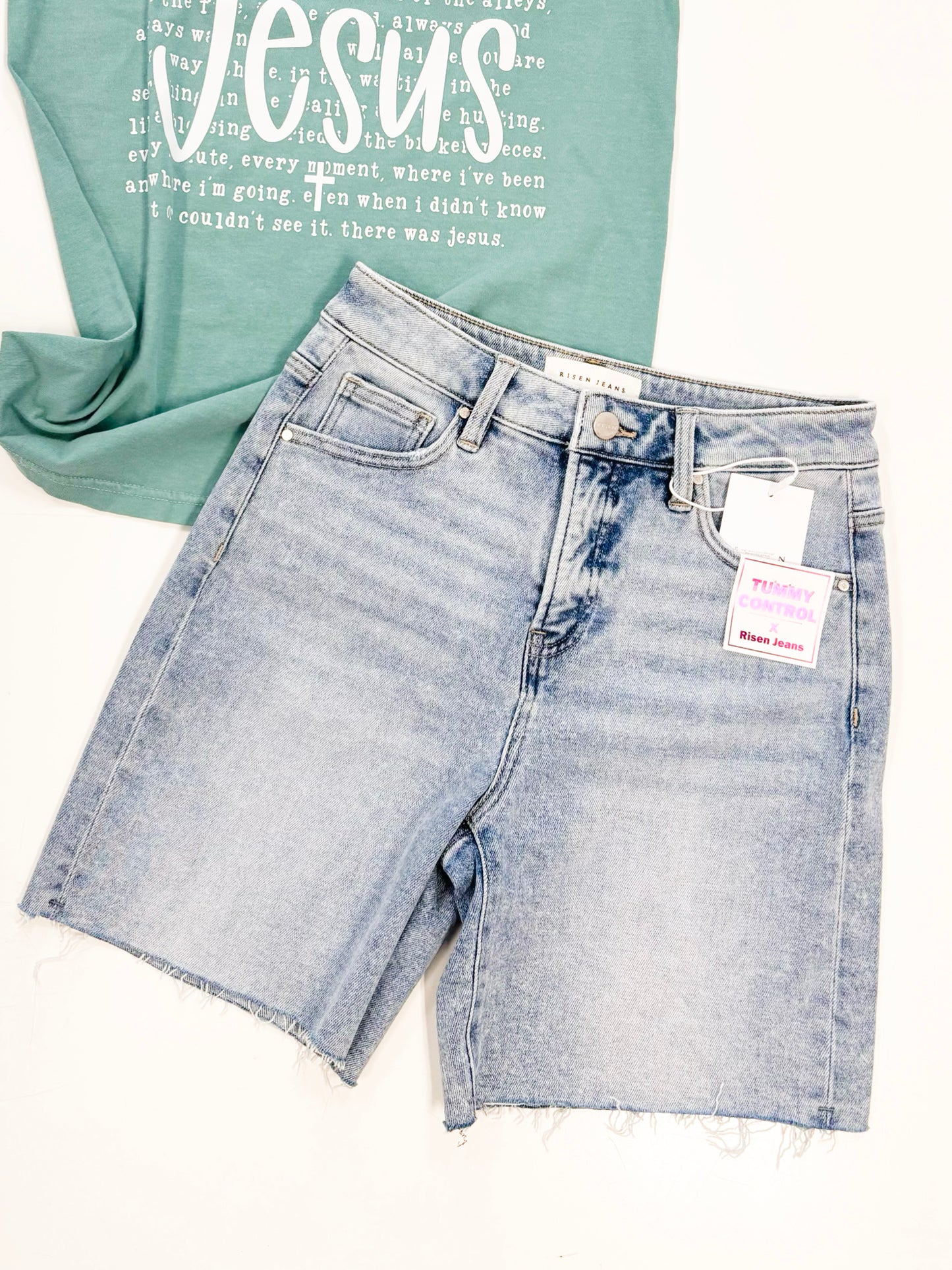 Leigh Tummy Control Mid Length Risen Shorts | Light Wash