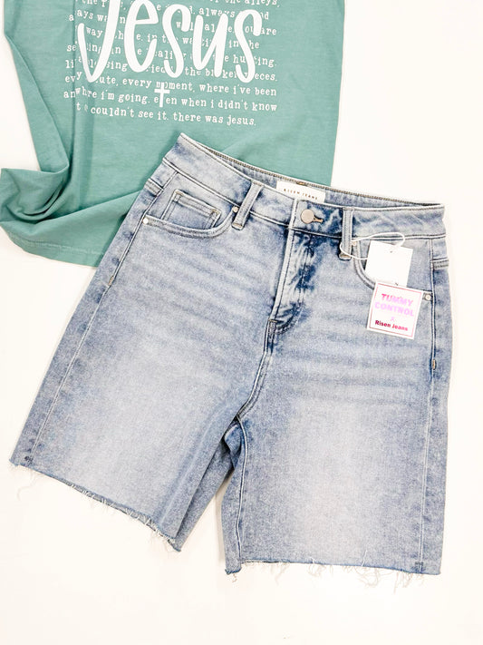 Leigh Tummy Control Mid Length Risen Shorts | Light Wash