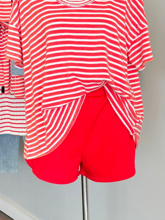 Sanders Dolphin Hem Shorts | Ruby