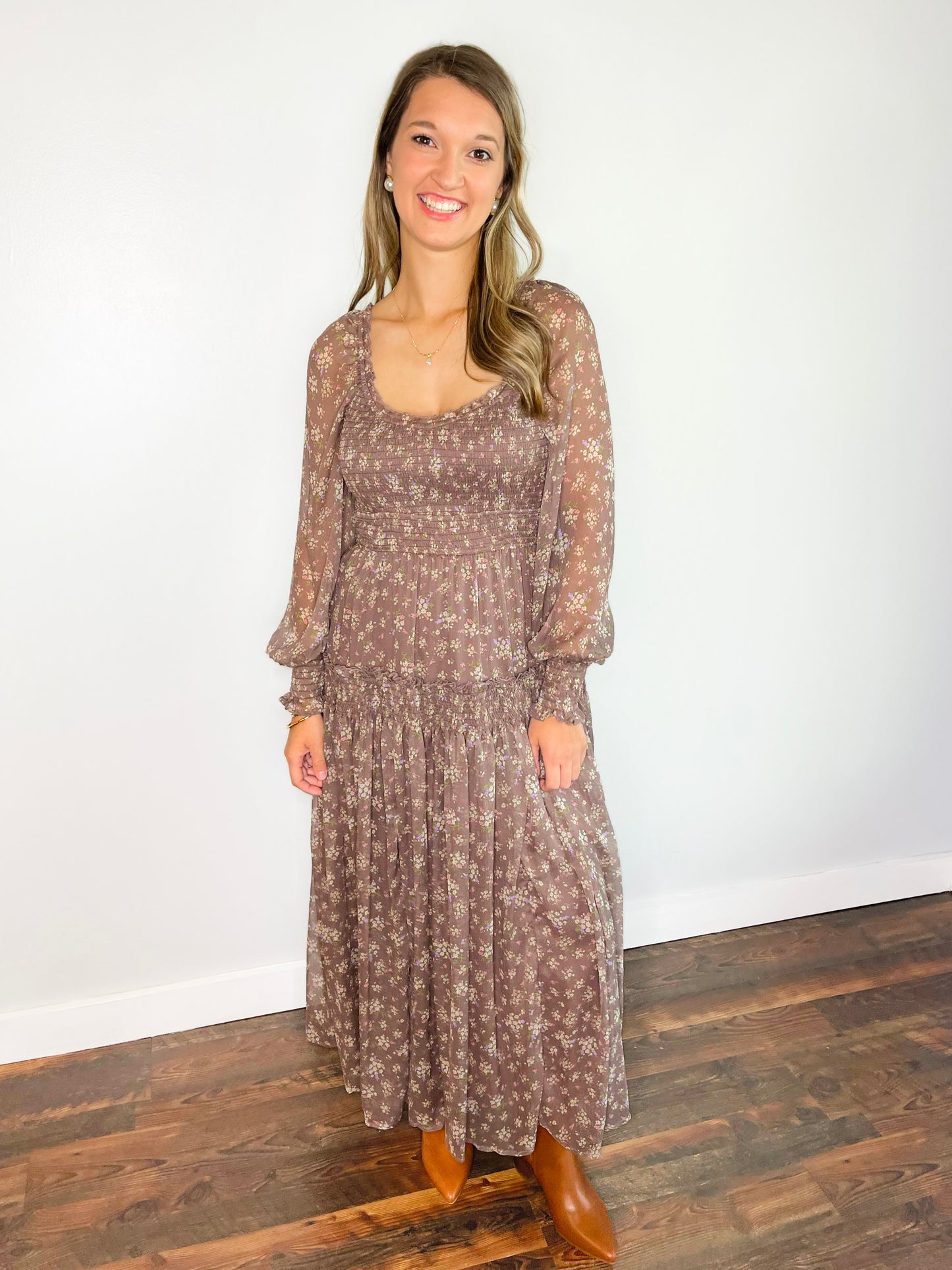 Moxie Smocked Floral Dress | Mocha Mousse