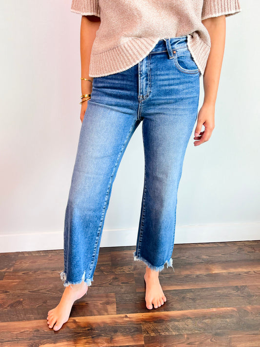 Brittany Cropped Straight Risen Jeans