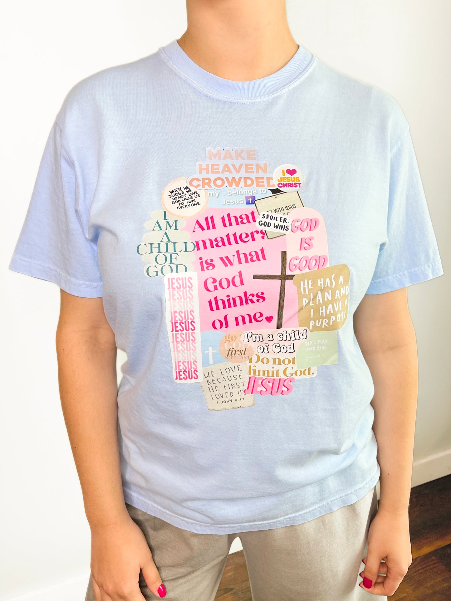 All That Matters is What God Thinks of Me Tee | Hydrangea
