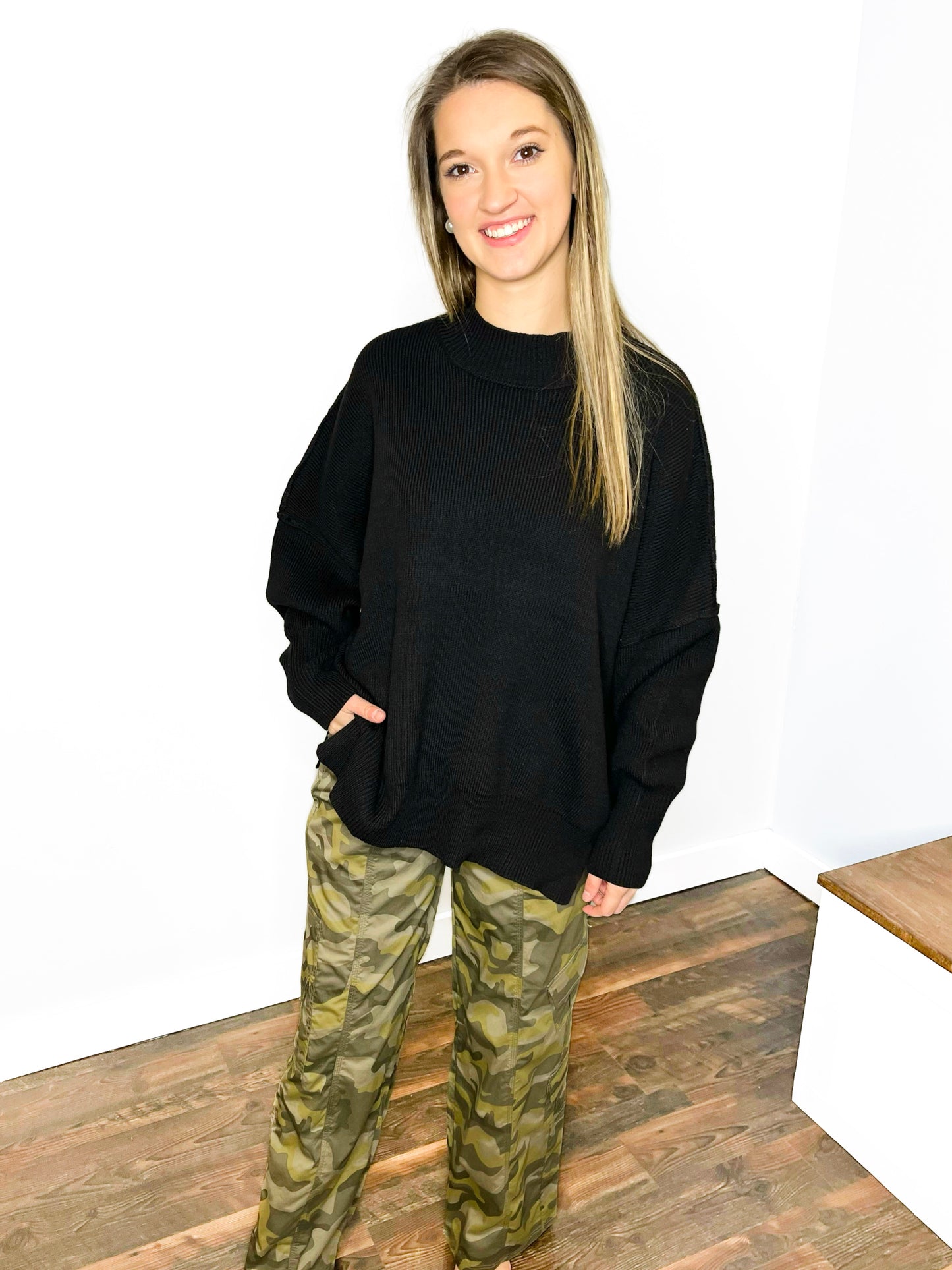 Bonnie Side Slit Oversized Sweater | Black