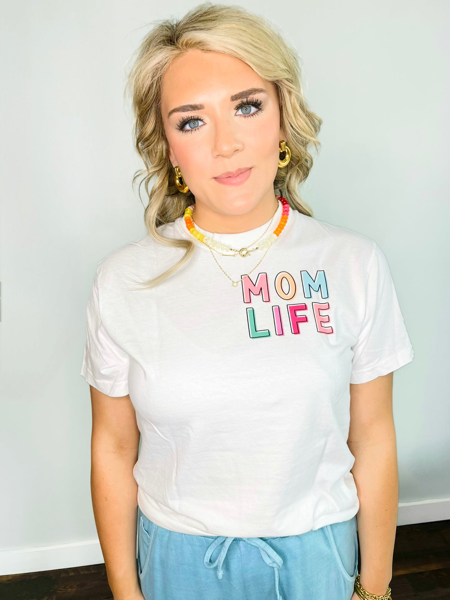 Mom Life Tee