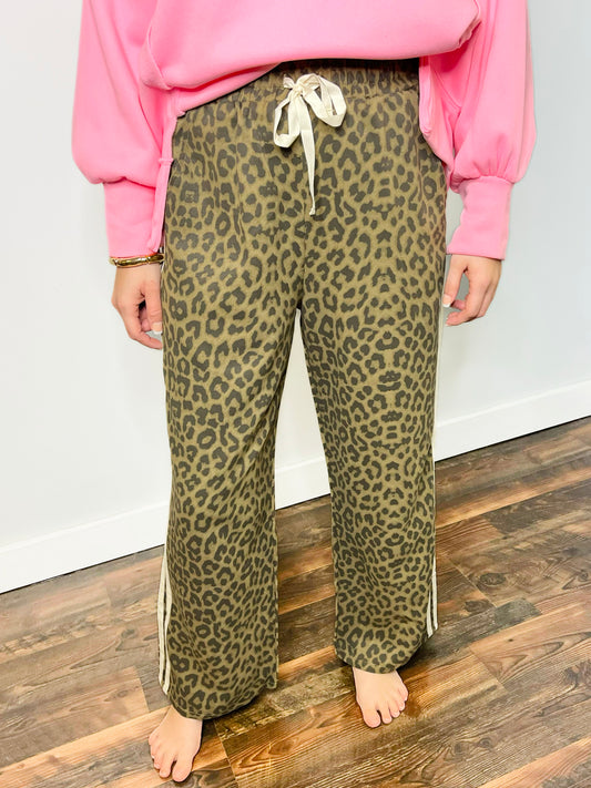 Cora Leopard Side Stripped Detail Pants
