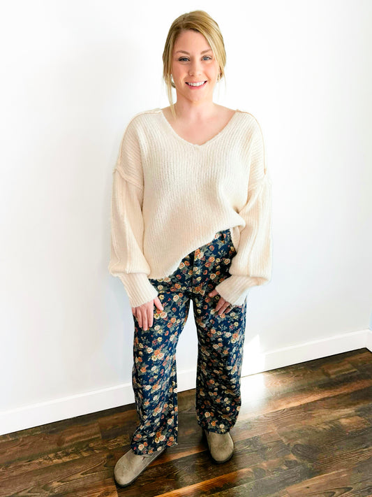 Daisy Reverse Seam Oversized Sweater | Ivory